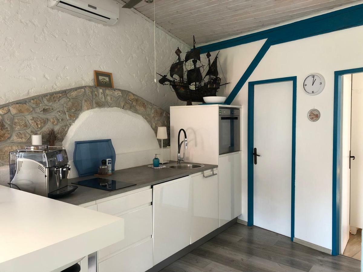 Summer Home In Krk Center "Casa Magdalena" Krk Town Luaran gambar